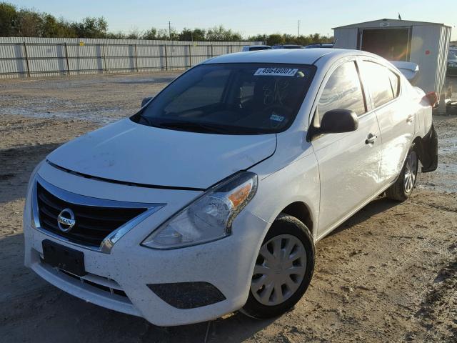 3N1CN7AP0FL813016 - 2015 NISSAN VERSA S WHITE photo 2