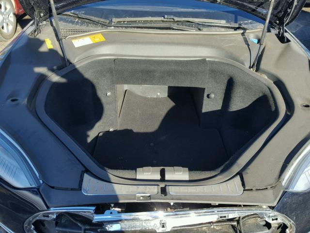 5YJSA1DP8DFP14842 - 2013 TESLA MODEL S Blau Foto 7