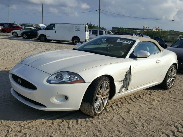 SAJWA44B095B32819 - 2009 JAGUAR XK WHITE photo 2