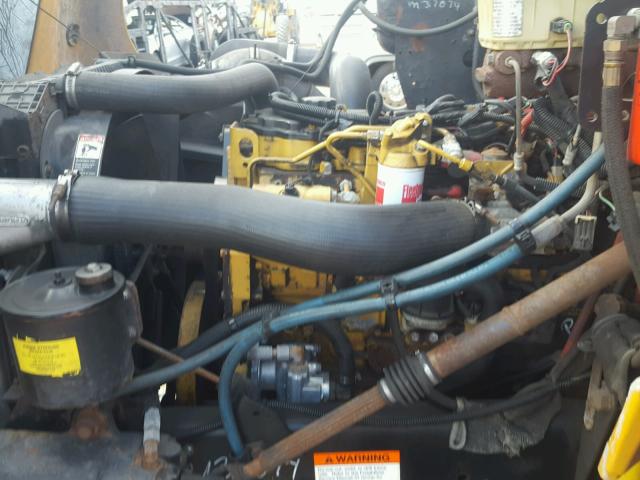 4UZAAXDDX4CM37074 - 2004 FREIGHTLINER CHASSIS FS 黄色 照片 7