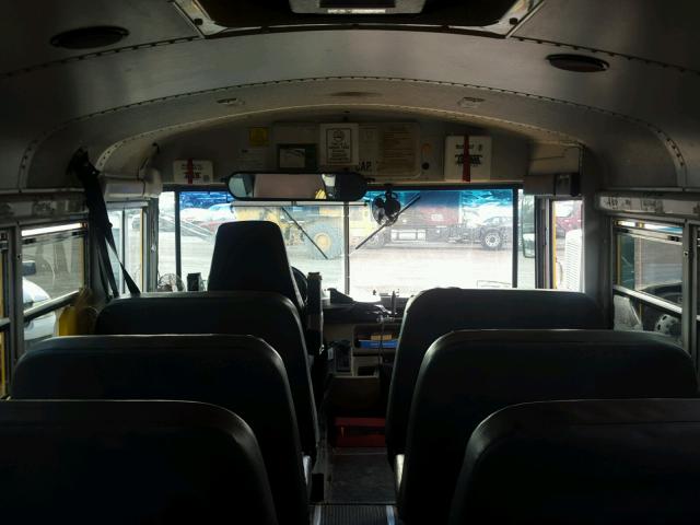 4UZAAXDDX4CM37074 - 2004 FREIGHTLINER CHASSIS FS 黄色 照片 9