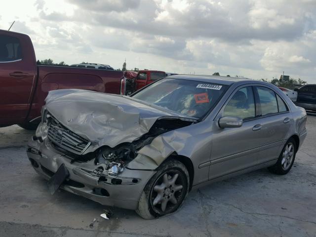 WDBRF81J53F388029 - 2003 MERCEDES-BENZ C 240 4MAT BEIGE photo 2