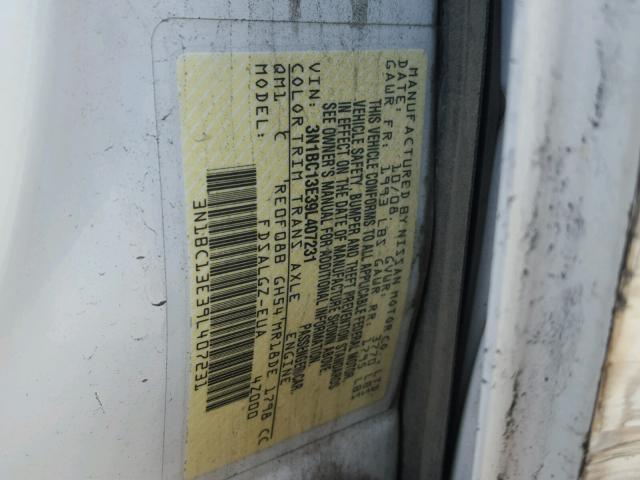 3N1BC13E39L407231 - 2009 NISSAN VERSA S WHITE photo 10