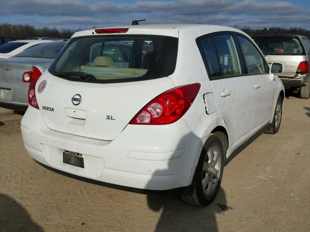 3N1BC13E39L407231 - 2009 NISSAN VERSA S WHITE photo 4