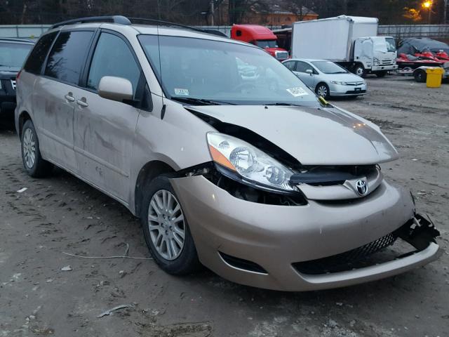 5TDZK22C68S149316 - 2008 TOYOTA SIENNA XLE GOLD photo 1