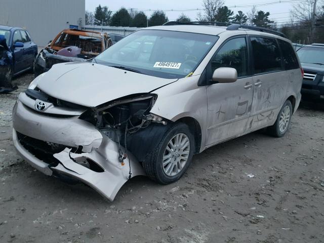 5TDZK22C68S149316 - 2008 TOYOTA SIENNA XLE GOLD photo 2