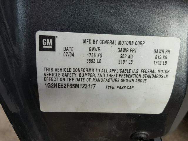 1G2NE52F65M123117 - 2005 PONTIAC GRAND AM S GRAY photo 10