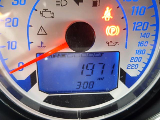 57XAASFA5J8126765 - 2018 POLARIS SLINGSHOT BLACK photo 8