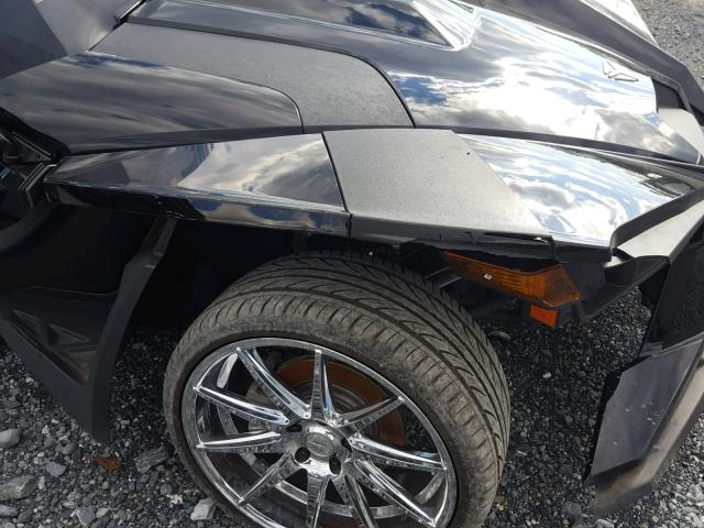 57XAASFA5J8126765 - 2018 POLARIS SLINGSHOT BLACK photo 9