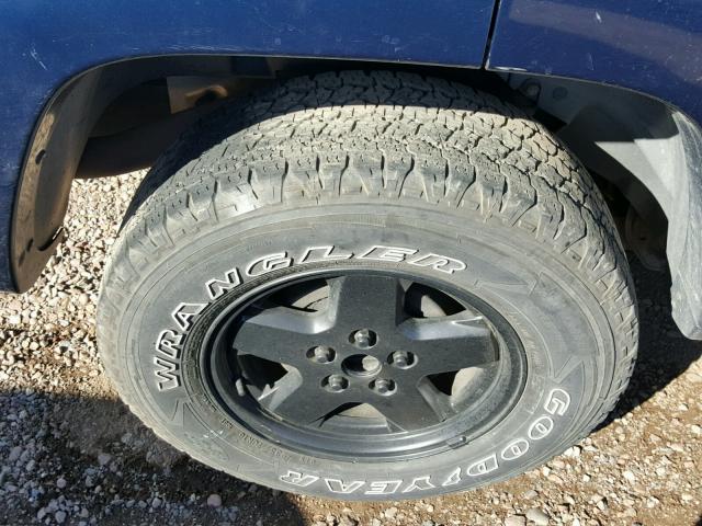 1J8GL58K02W214892 - 2002 JEEP LIBERTY LI BLUE photo 9