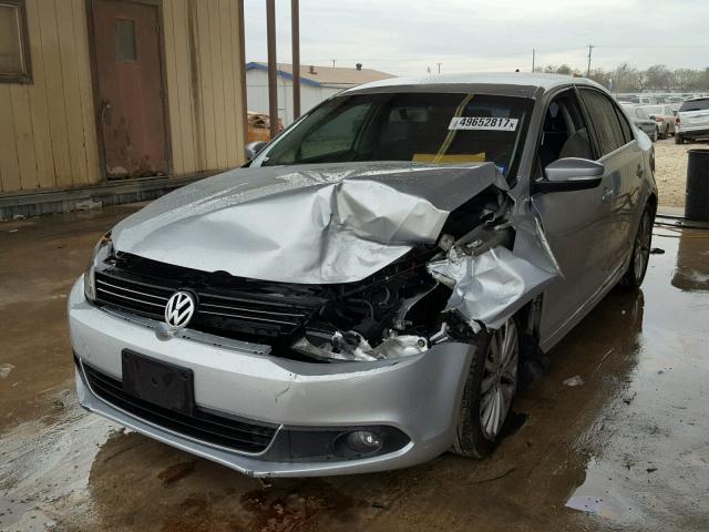 3VWLZ7AJ3BM351243 - 2011 VOLKSWAGEN JETTA SEL SILVER photo 2