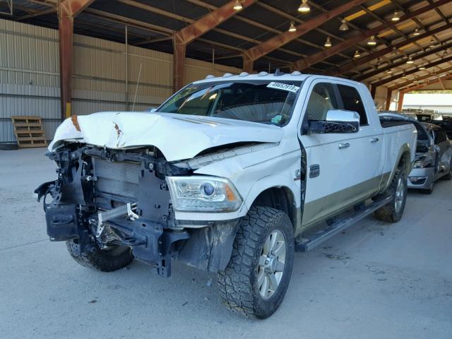 3C6UR5PL4GG111605 - 2016 RAM 2500 LONGH WHITE photo 2