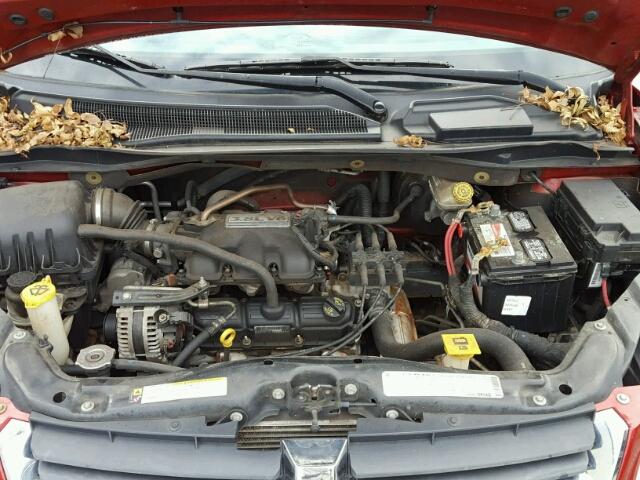 2D4RN5D12AR233168 - 2010 DODGE GRAND CARA RED photo 7