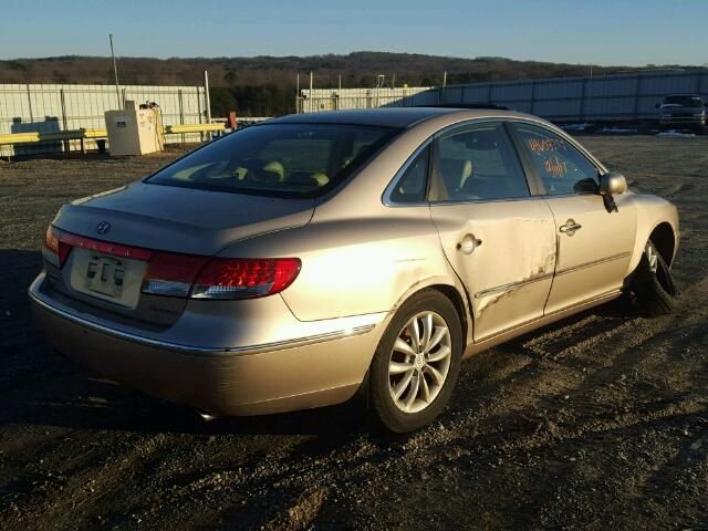 KMHFC46F36A037725 - 2006 HYUNDAI AZERA SE BEIGE photo 4