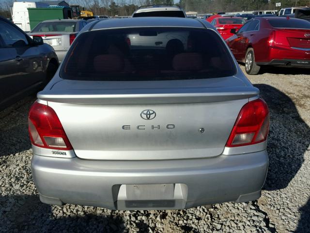 JTDAT123310194677 - 2001 TOYOTA ECHO GRAY photo 9