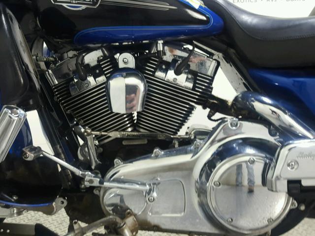 1HD1FC4198Y681827 - 2008 HARLEY-DAVIDSON FLHTCUI TWO TONE photo 11