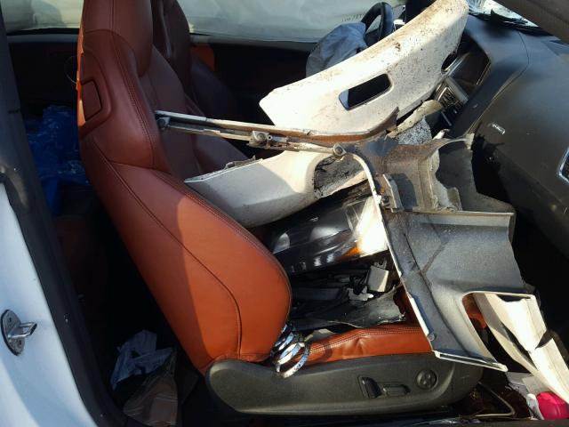 WAUVVAFR6AA027957 - 2010 AUDI S5 PRESTIG WHITE photo 5