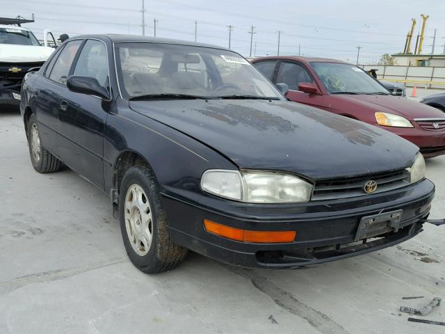 4T1GK12E8RU058320 - 1994 TOYOTA CAMRY LE GREEN photo 1