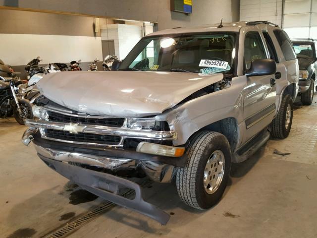 1GNEC13V85J249035 - 2005 CHEVROLET TAHOE C150 SILVER photo 2