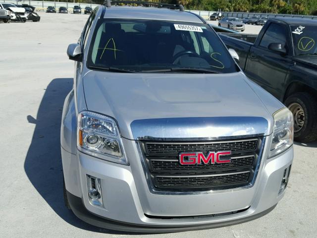 2CTALMEC9B6461461 - 2011 GMC TERRAIN SL SILVER photo 9