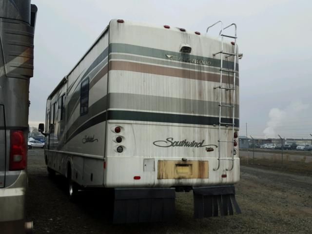 1F6NF53S840A10993 - 2004 FORD F550 SUPER BEIGE photo 3