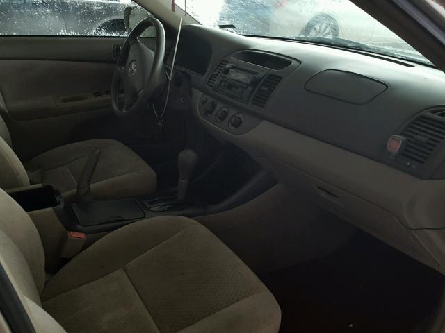 4T1BE32K63U187943 - 2003 TOYOTA CAMRY LE ოქროსფერი ფოტო 5