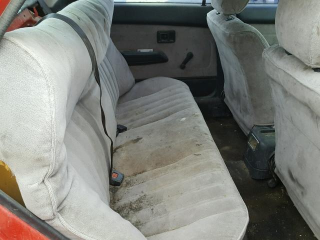 1Y1SK5468LZ120168 - 1990 GEO PRIZM Червоний фото 6