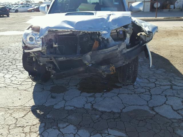 JTEZU14R068056357 - 2006 TOYOTA 4RUNNER SR SILVER photo 9