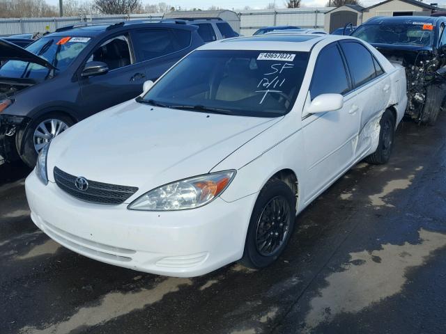 4T1BE32K84U347578 - 2004 TOYOTA CAMRY LE WHITE photo 2