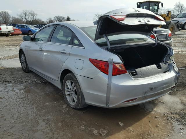 5NPEB4AC5DH704249 - 2013 HYUNDAI SONATA GLS SILVER photo 3