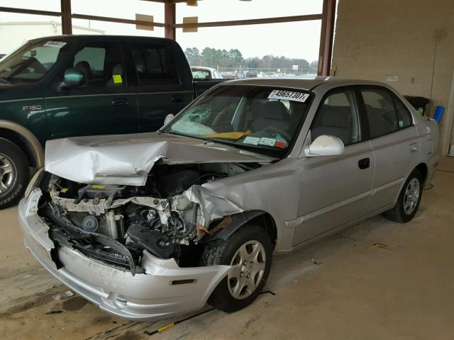 KMHCG45C54U551229 - 2004 HYUNDAI ACCENT GL SILVER photo 2