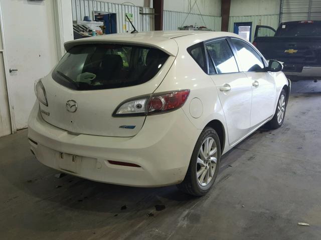 JM1BL1L75D1745129 - 2013 MAZDA 3 I WHITE photo 4