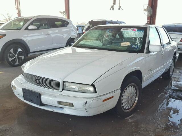 2G4WB52K6T1405624 - 1996 BUICK REGAL CUST WHITE photo 2