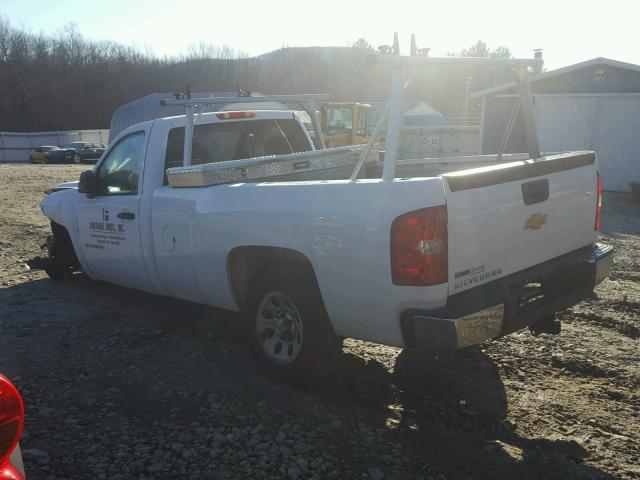 1GCNCPEAXBF190896 - 2011 CHEVROLET SILVERADO WHITE photo 3