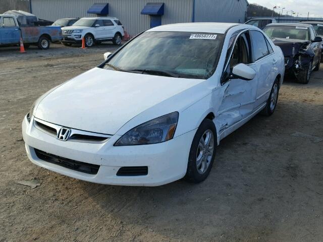 1HGCM56376A092227 - 2006 HONDA ACCORD SE WHITE photo 2