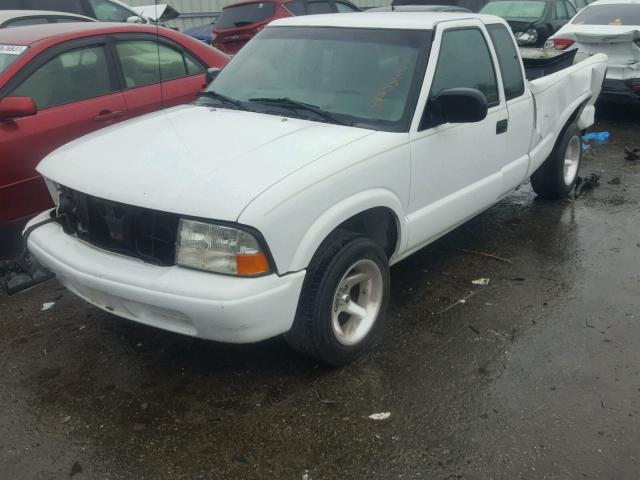 1GTCS1958Y8266018 - 2000 GMC SONOMA WHITE photo 9