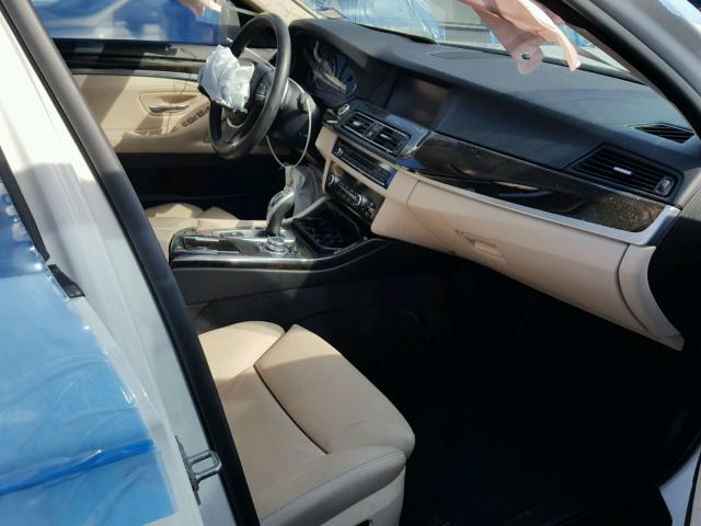 WBAFR9C5XBC617612 - 2011 BMW 550 I WHITE photo 5