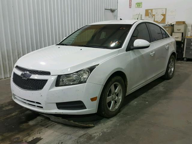 1G1PF5SC2C7271826 - 2012 CHEVROLET CRUZE LT WHITE photo 2