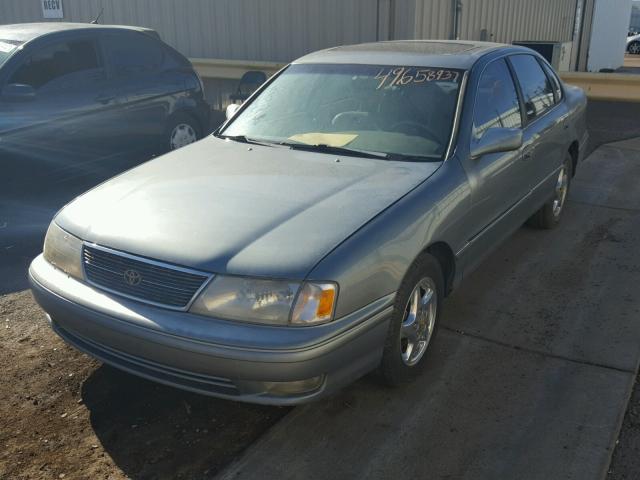 4T1BF18B7WU284548 - 1998 TOYOTA AVALON XL GRAY photo 2