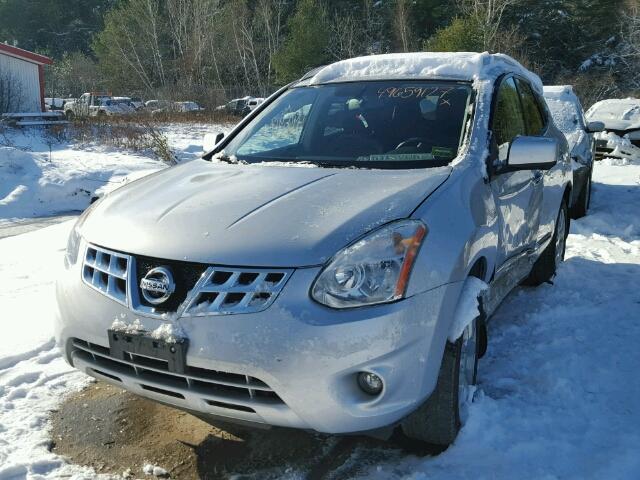 JN8AS5MV6DW136576 - 2013 NISSAN ROGUE S GRAY photo 2