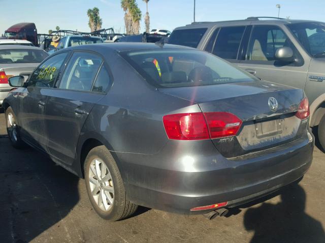 3VWDZ7AJ6BM322629 - 2011 VOLKSWAGEN JETTA SE GRAY photo 3