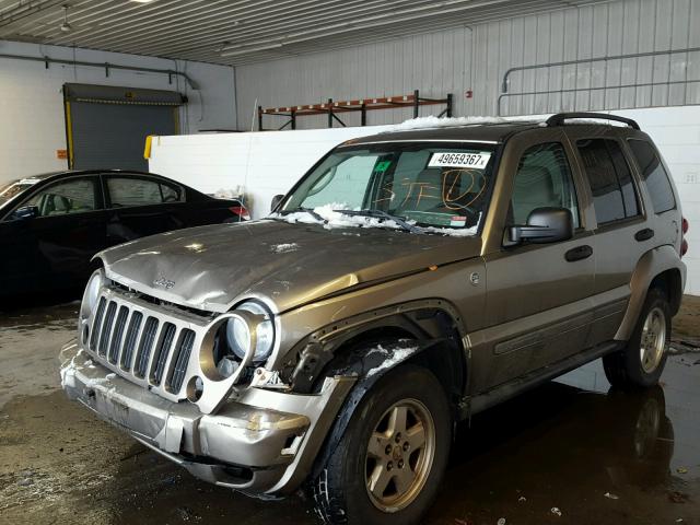 1J4GL48K97W708137 - 2007 JEEP LIBERTY SP GOLD photo 2