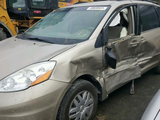 5TDZK23C58S152609 - 2008 TOYOTA SIENNA CE GOLD photo 9