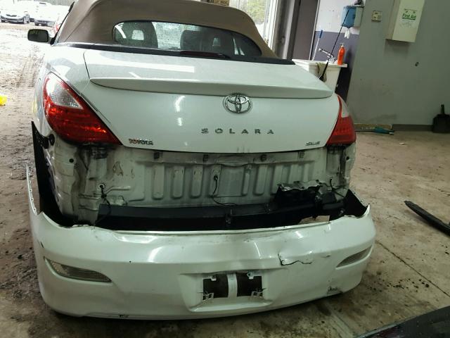 4T1FA38P88U148665 - 2008 TOYOTA CAMRY SOLA WHITE photo 9