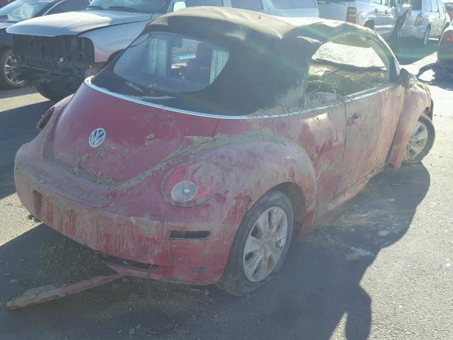 3VWRG3AL4AM002357 - 2010 VOLKSWAGEN NEW BEETLE 红色 照片 4