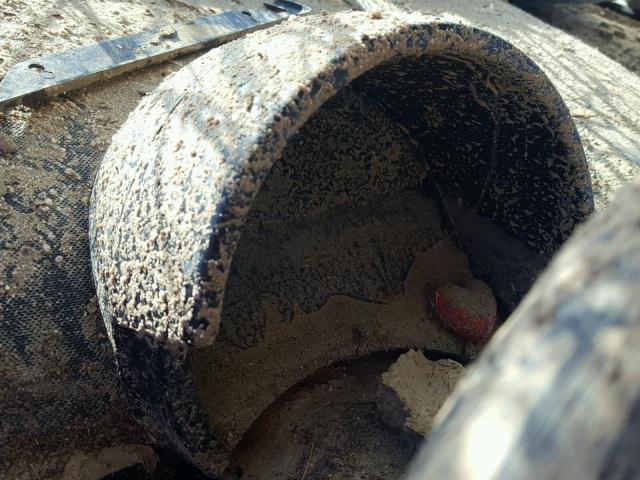 3VWRG3AL4AM002357 - 2010 VOLKSWAGEN NEW BEETLE 红色 照片 8