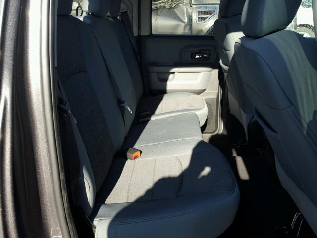 1C6RR7GT8JS153065 - 2018 RAM 1500 SLT GRAY photo 6