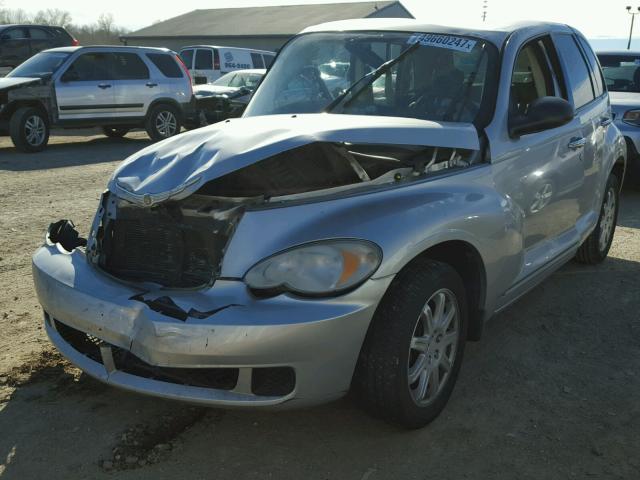 3A4FY58B37T544781 - 2007 CHRYSLER PT CRUISER SILVER photo 2