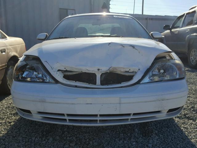 1MEFM53S5YA631095 - 2000 MERCURY SABLE LS WHITE photo 9