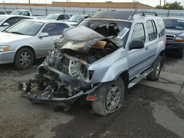 5N1ED28T4YC594747 - 2000 NISSAN XTERRA XE SILVER photo 2